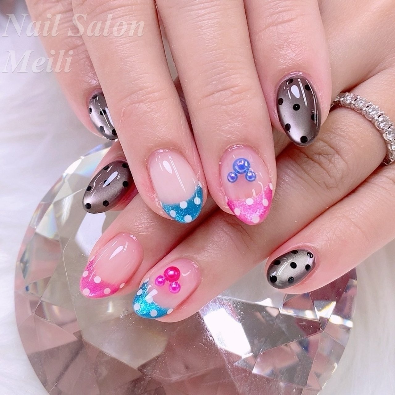 オールシーズン/ハンド/ミディアム/ピンク/水色 - NAIL SALON MEILI