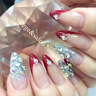 お客様ネイル♡ 
#スカルプ
#アートし放題
#バーチャルフレンチ 
#フレンチスカルプ
#赤フレンチ
#八王子ネイルサロンナチュレ #オールシーズン #バレンタイン #女子会 #ハンド #フレンチ #ラメ #ミディアム #レッド #シルバー #スカルプチュア #お客様 #naturenail #ネイルブック