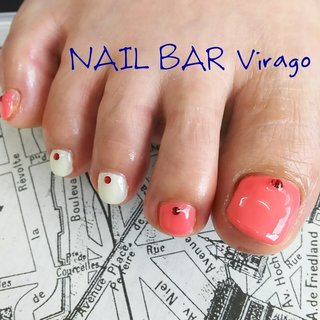 お客様フットネイル ピンクとホワイトのワンカラーに赤のストーン
春先取りですね💠
・
https://nailbarvirago.jimdo.com/
・
#nailbarvirago #大分市ネイルサロン #大分ネイルサロン #ネイル #ネイルケア #ハンドケア #フットネイル #春ネイル #バレンタインネイル #大人ネイル #シニアネイル #お客様ネイル #大分市上宗方 #70代のお客様 も #40代ネイリスト #ジェルネイル #自爪を削らない #ノンサンデイング #リクライニングソファ #大人女性ネイル #ネイルブック #巻き爪 #巻き爪補正 #ぺディグラス #春 #オールシーズン #バレンタイン #デート #フット #シンプル #ビジュー #ワンカラー #大人 #ショート #ホワイト #ピンク #レッド #ジェルネイル #お客様 #nail_bar_virago #ネイルブック