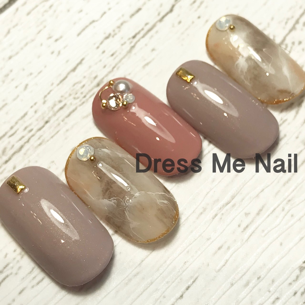 オールシーズン オフィス デート 女子会 ハンド Dress Me Nailのネイルデザイン No ネイルブック