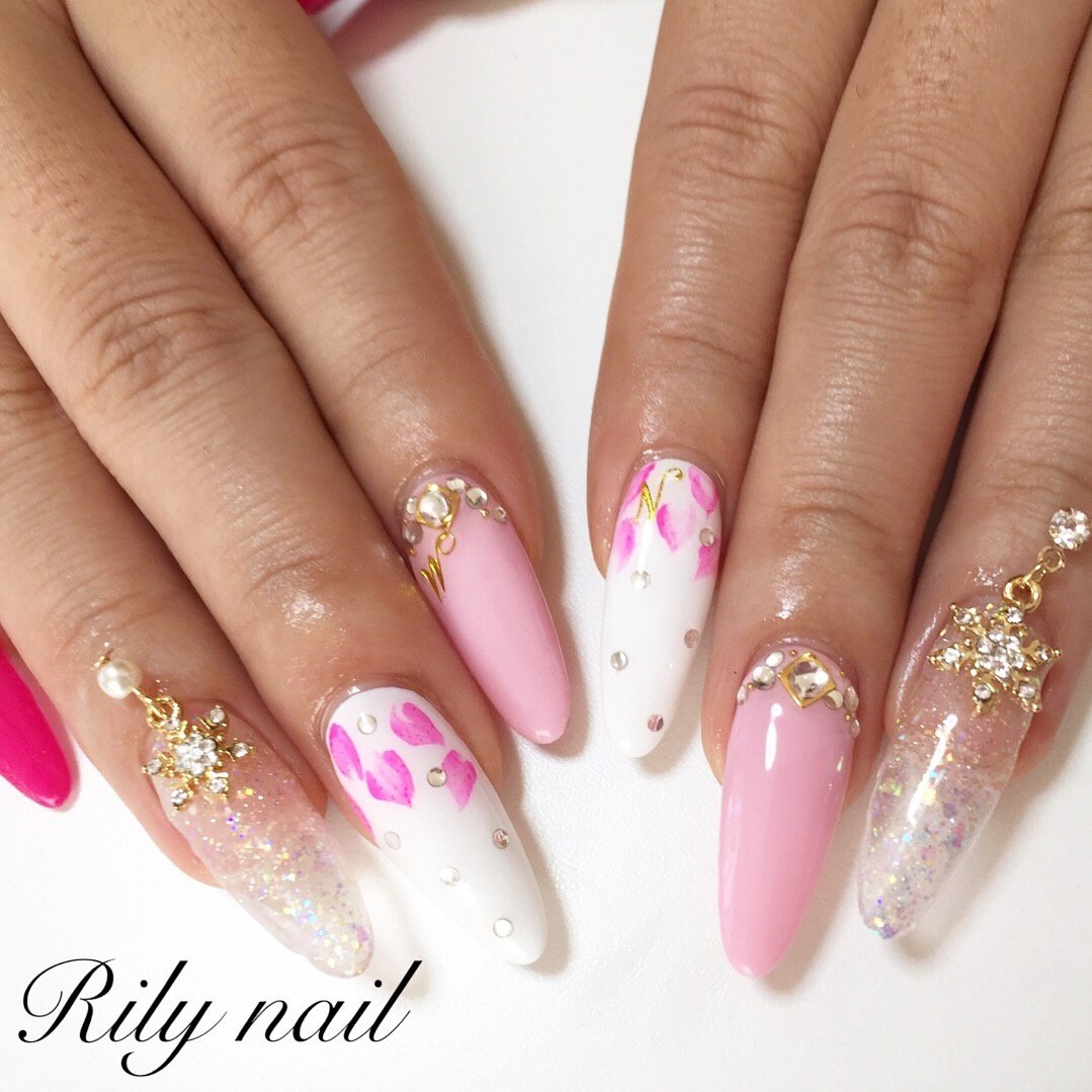 冬 成人式 バレンタイン デート ハンド R Nail Misuzuのネイルデザイン No ネイルブック