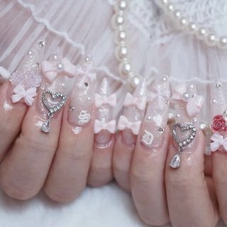 ポイント/#量産型ネイルのネイルデザイン｜ネイルブック