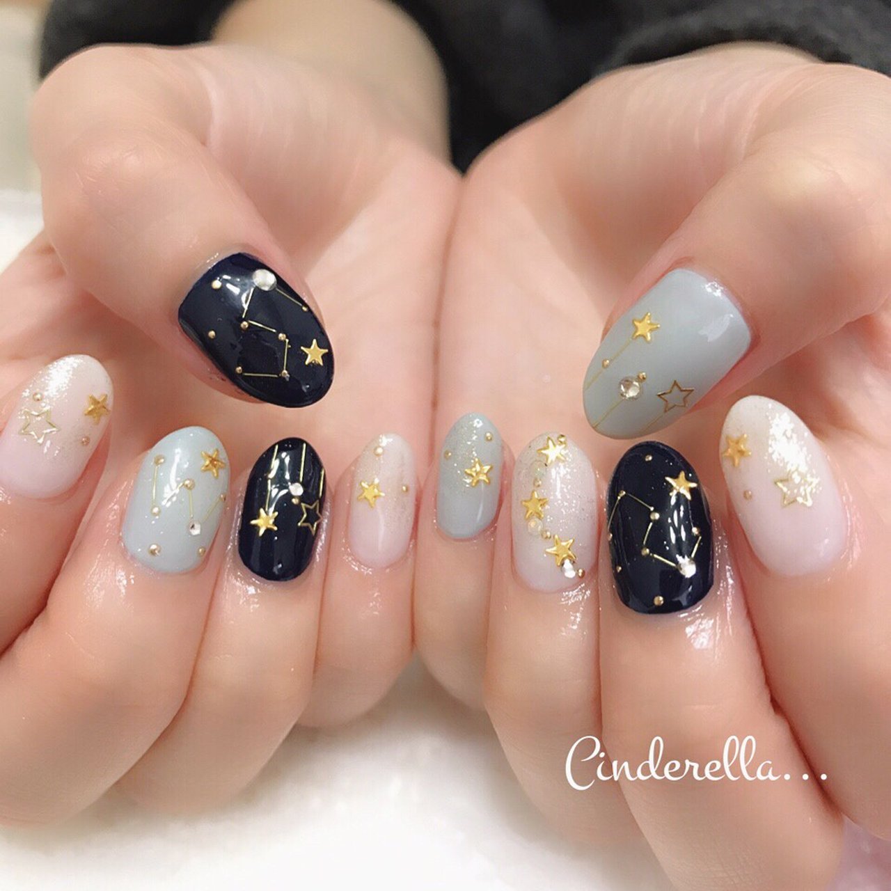 ハンド ワンカラー 星 ワイヤー ミディアム Nailroom Cinderellaのネイルデザイン No ネイルブック