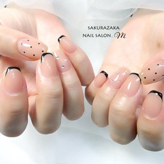 ドットフレンチのネイルデザイン｜ネイルブック