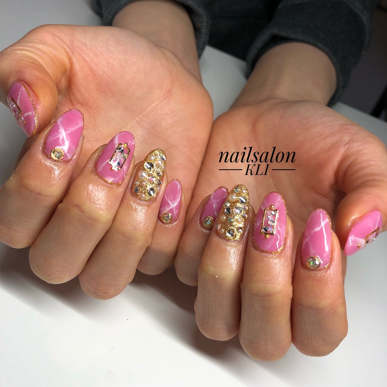 冬 オールシーズン お正月 バレンタイン ハンド Asami Nailsのネイルデザイン No ネイルブック