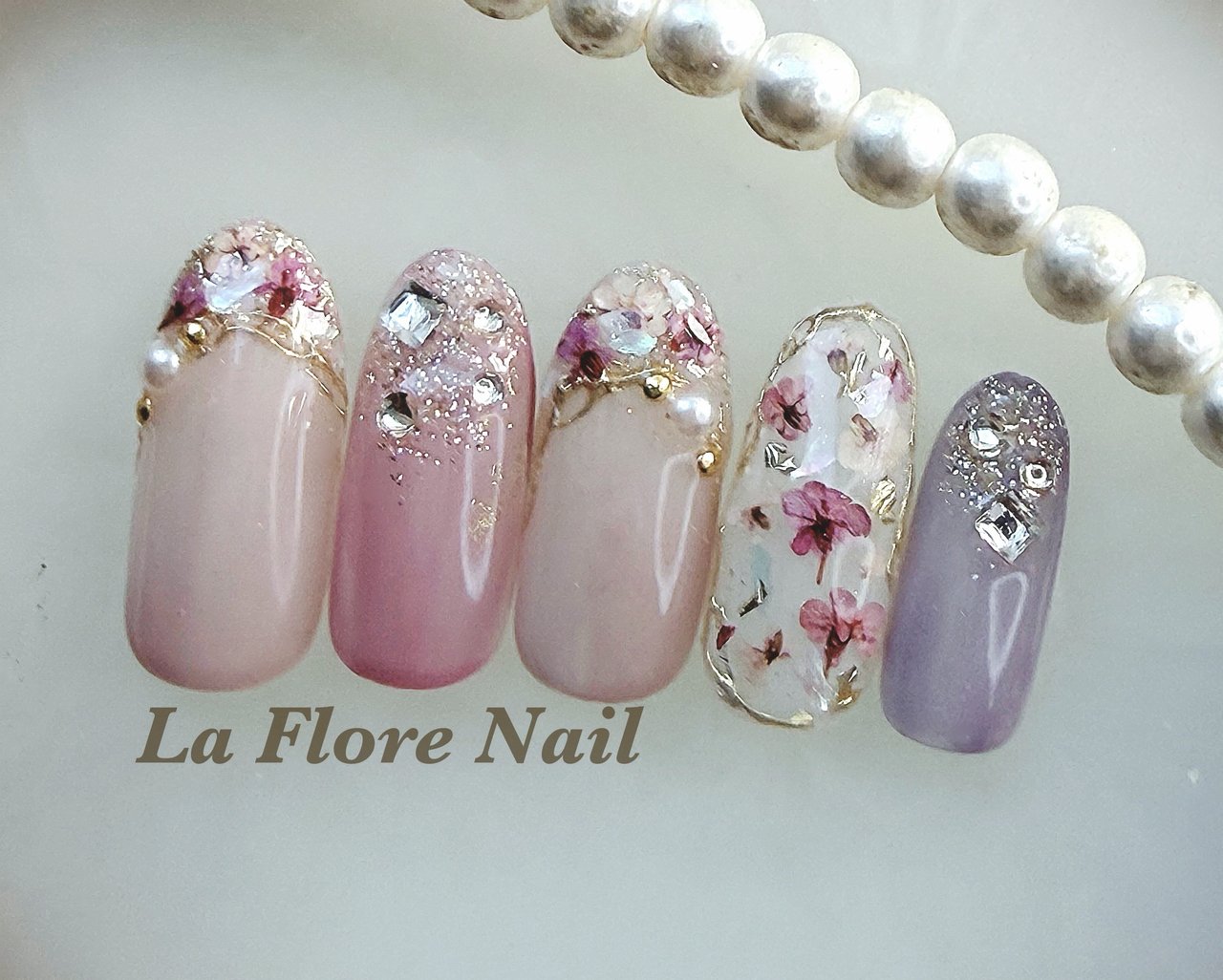 🌼LaFlore nail🌼のネイルデザイン[No.9820904]｜ネイルブック
