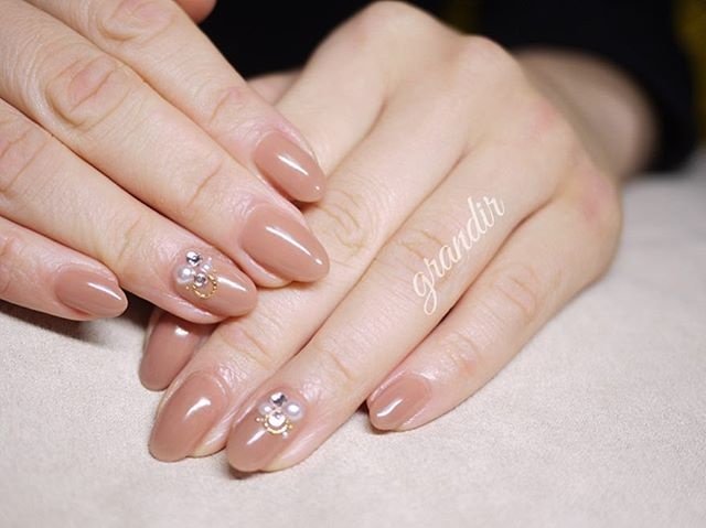 Ayl Nailsalon School 秋田のネイルサロン ネイルブック