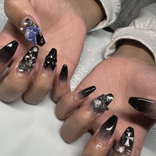 クロムハーツのネイルデザイン｜ネイルブック