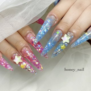 2026年】新着順｜スカルプチュア/キラキラネイルのネイルデザイン