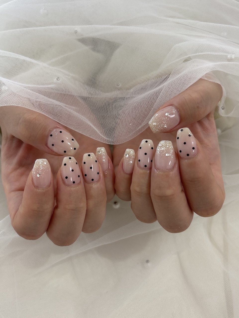 手が綺麗に見えるネイル/ハンド/ドット/ジェルネイル - 0508lalaottoの