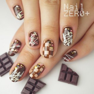 チョコレートな指先。 可愛らしいスイートな指先になりますね。

#nailzeroplus #ネイルゼロプラス
#バレンタイン #チョコレート #市松模様 
#ジェルネイル #tokyo #followme
#ikebukuro #mensnailist #予約受付中
#fashion #art #girl #beauty #複数載せ
#東京 #豊島区 #池袋 #東池袋 #メンズネイリスト #冬ネイル #流行ネイル #バレンタイン #パーティー #デート #女子会 #ハンド #ワンカラー #チェック #スイーツ #ミディアム #ホワイト #ブラウン #ジェルネイル #お客様 #塩見隼人 [池袋]ネイルゼロプラス #ネイルブック