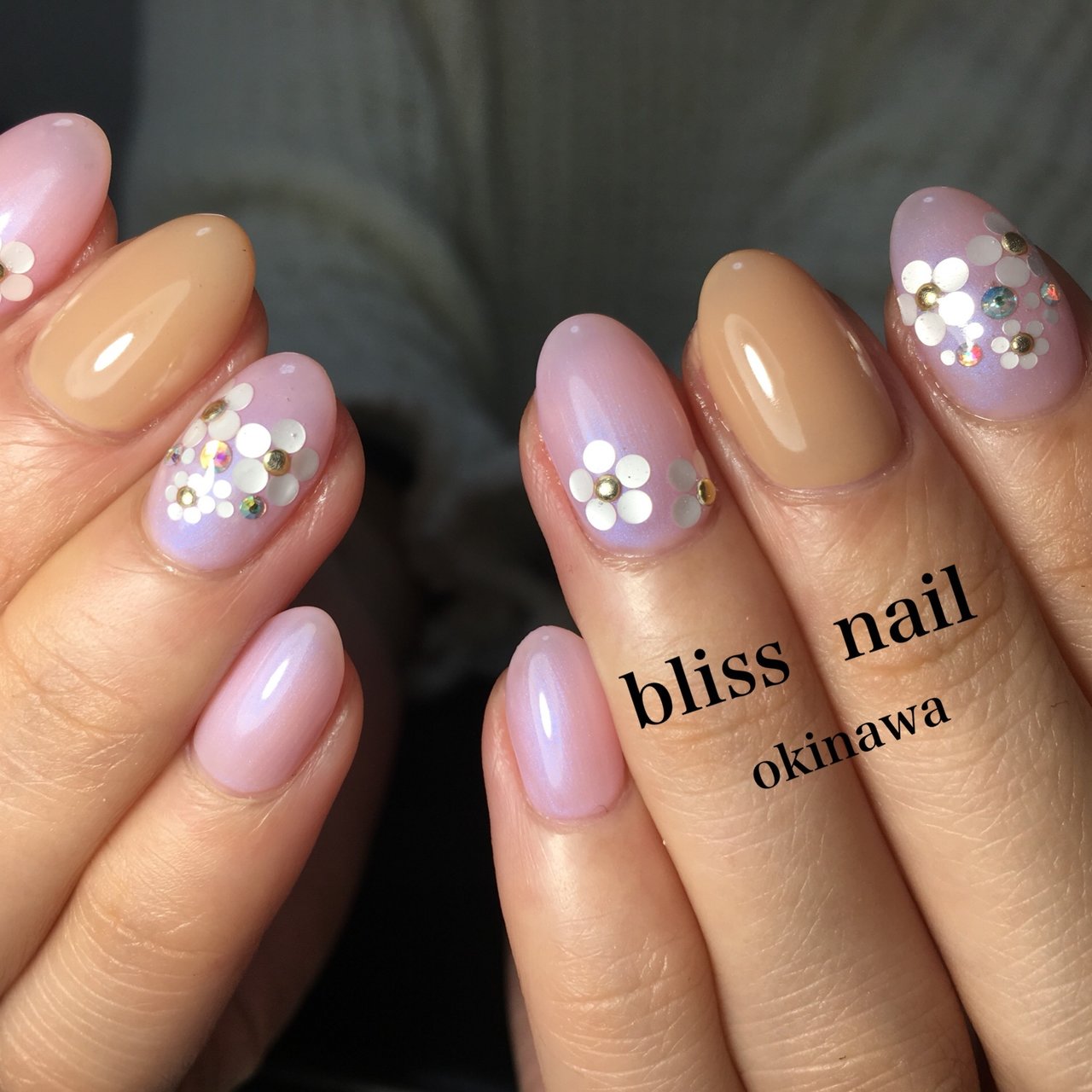 春 冬 バレンタイン オフィス ハンド 沖縄bliss Nail ブリスネイルのネイルデザイン No ネイルブック