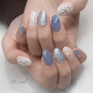 ブルー(青)/ぷっくりフラワーのネイルデザイン｜ネイルブック