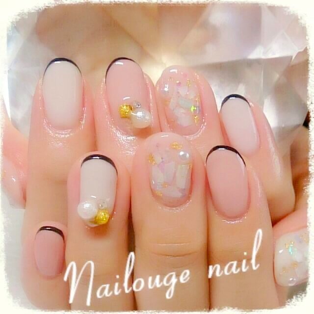 冬 デート 女子会 ハンド ビジュー Nailsalon Nailougeのネイルデザイン No ネイルブック
