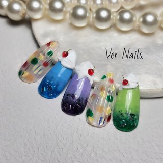人気順｜水色/クリームソーダのネイルデザイン｜ネイルブック