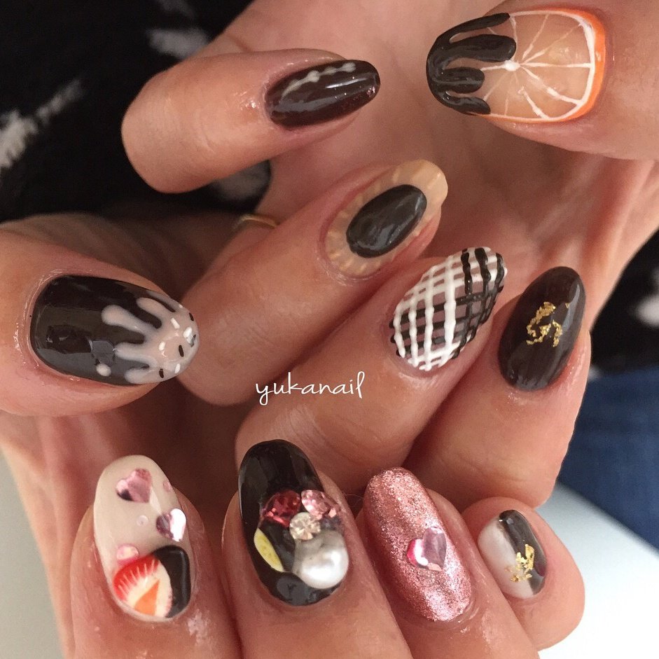 バレンタイン 女子会 ハンド ビジュー パール Yuka Nailのネイルデザイン No 290 ネイルブック