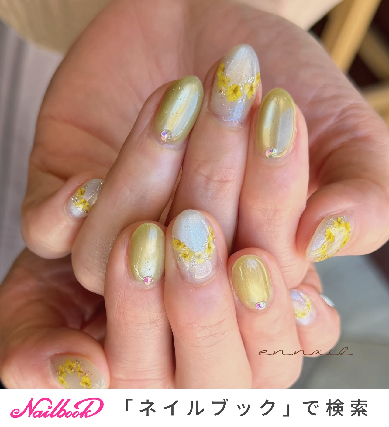 押し花(ドライフラワー)/#ミモザネイルのネイルデザイン｜ネイルブック