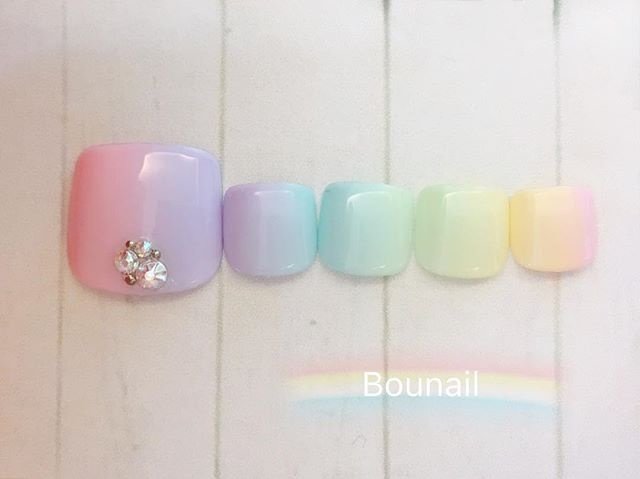 春 夏 海 フット ネイル アイラッシュ Bounail 銀座店 三田店のネイルデザイン No ネイルブック