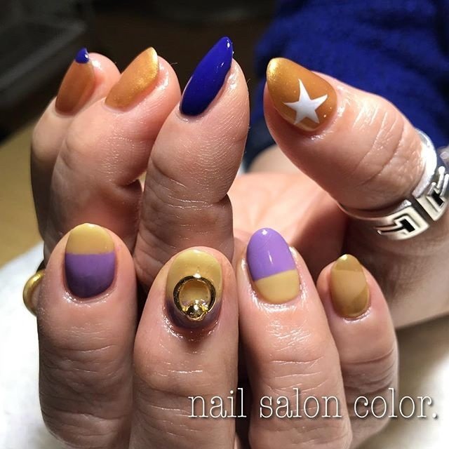 オールシーズン ハンド 星 バイカラー ミディアム Nail Salon Color のネイルデザイン No ネイルブック