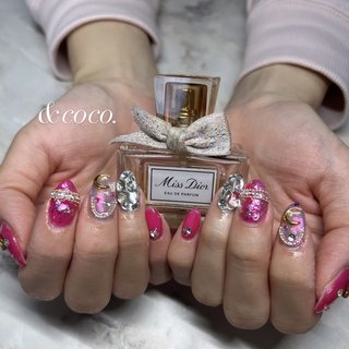 セーラームーンネイルのネイルデザイン｜ネイルブック