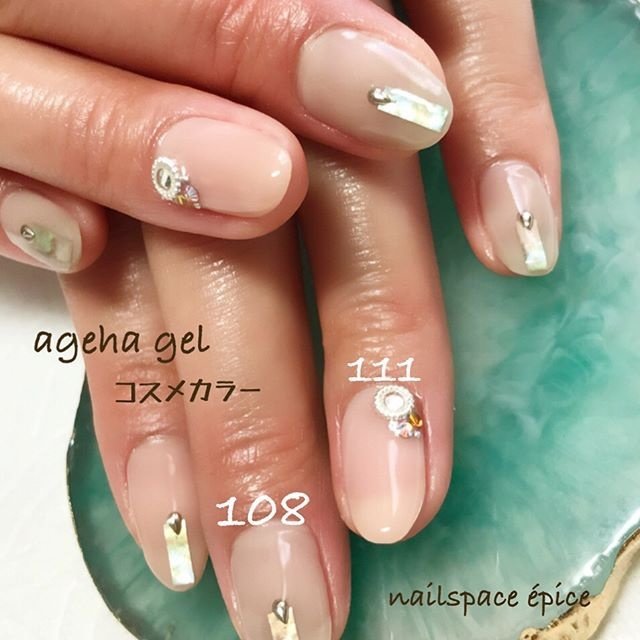 ハンド グレージュ スモーキー ジェル お客様 Nail Epiceのネイルデザイン No ネイルブック