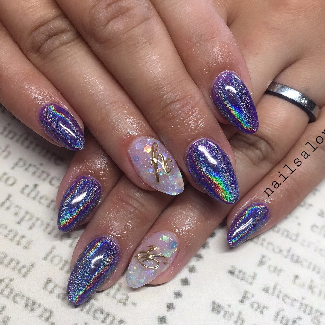 冬/オールシーズン/ハンド/ホログラム/イニシャル - nailsalon wizの