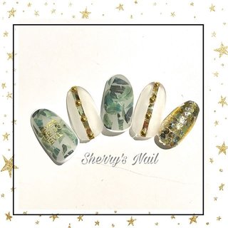 クロウネイルシールのネイルデザイン ネイルブック