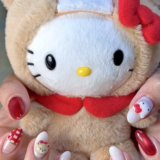 ハローキティのネイルデザイン｜ネイルブック
