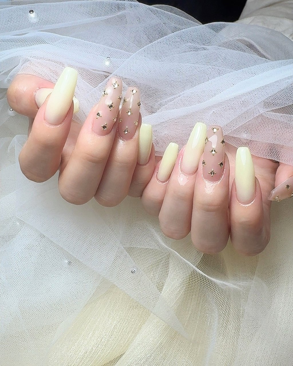 春/ビジュー/イエロー/パステル/ジェルネイル - Nail by EN.namiの