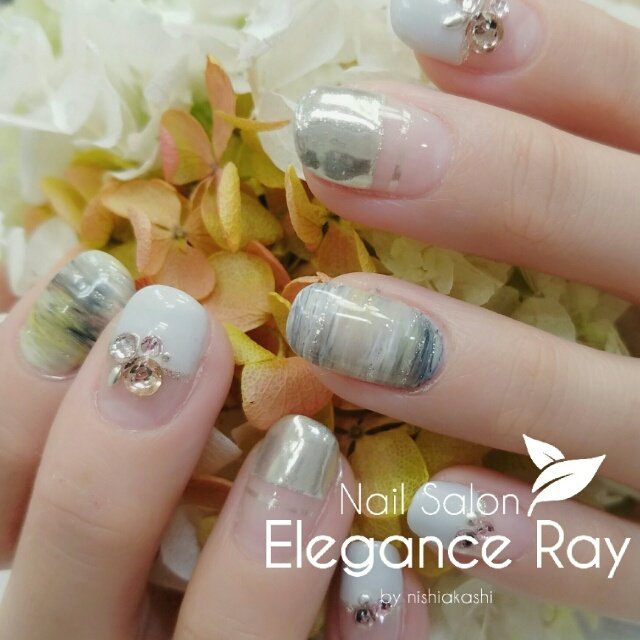 Nailsalon Elganceray エレガンスレイ 西明石のネイルサロン ネイルブック