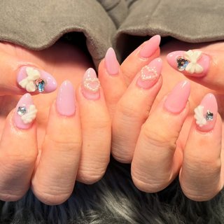 ネイルパーツのネイルデザイン｜ネイルブック