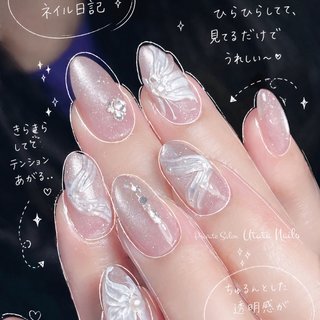 【着画あり】ハンドメイド　蝶々ネイル　チェック柄ネイル　シンプルネイル　可愛い 蝶ネイルのネイルデザイン｜ネイルブック