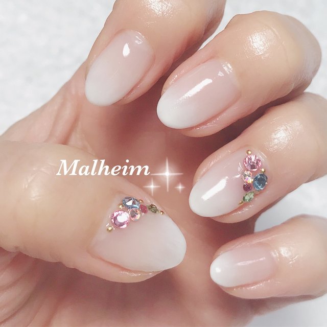 Nails Malheim メルヘイム 岩出のネイルサロン ネイルブック