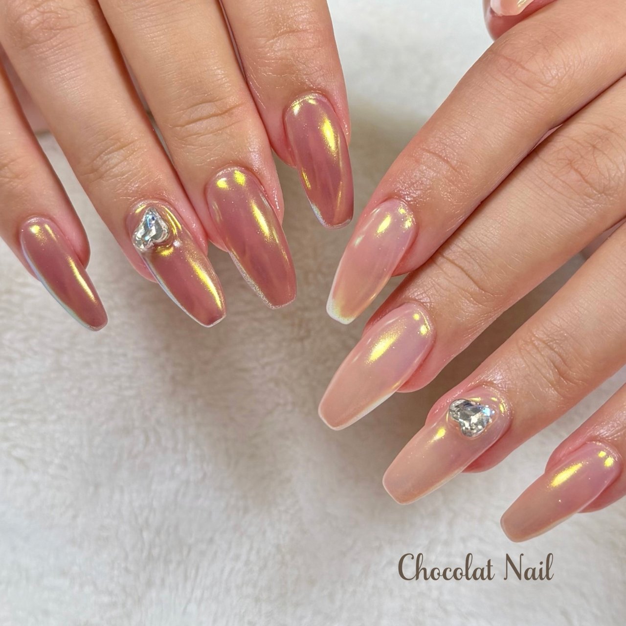 ネイルジェル 海外で話題の「Gel-X」とは？新世代のジェルネイルが大注目 | フロントロウ