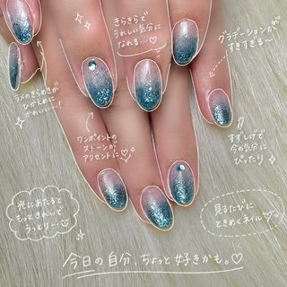 mmちゃん 青色グラデーションデザイン ブルー(青)/#ラメグラのネイルデザイン｜ネイルブック