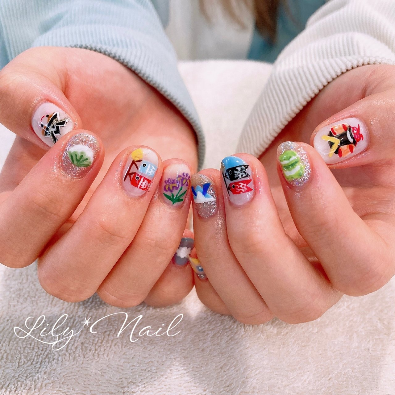 春/ハンド/個性派/ラウンド/カラフル - Lily*Nail ［出張ネイル専門
