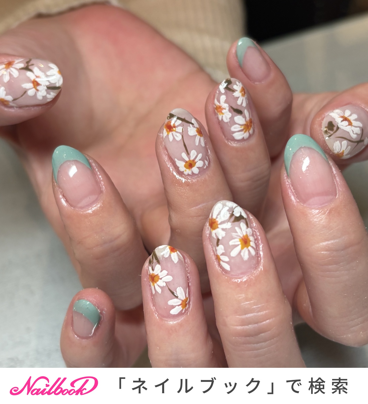 レトロフラワーのネイルデザイン｜ネイルブック