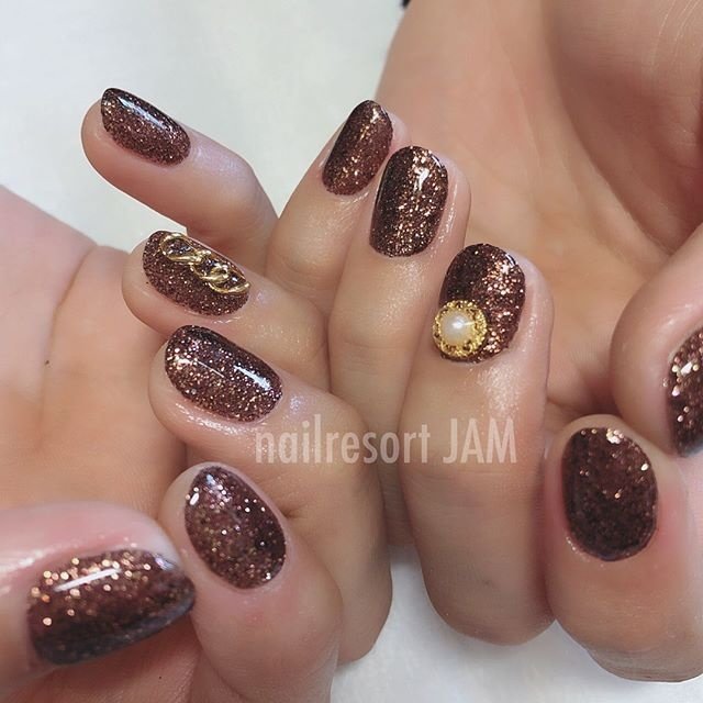 冬 オールシーズン バレンタイン ハンド ラメ Nailresort Jamのネイルデザイン No ネイルブック