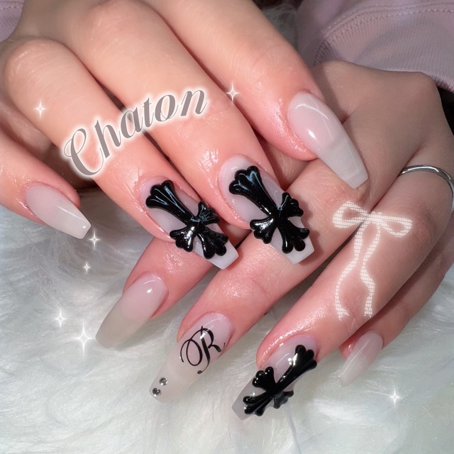 ★【ご希望の際2000円に変更】ネイル7点／MISSHA・レブロン・KOSE等 Chaton｜姫路のネイルサロン｜ネイルブック