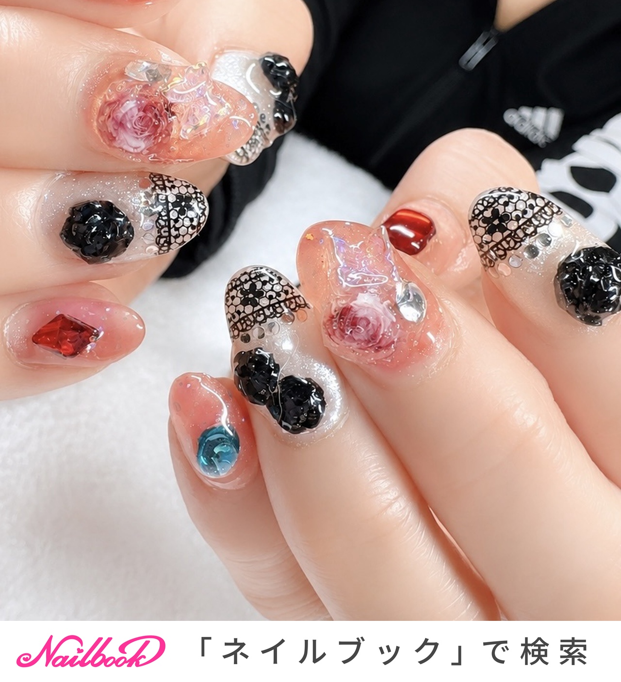 ビジューパーツのネイルデザイン｜ネイルブック