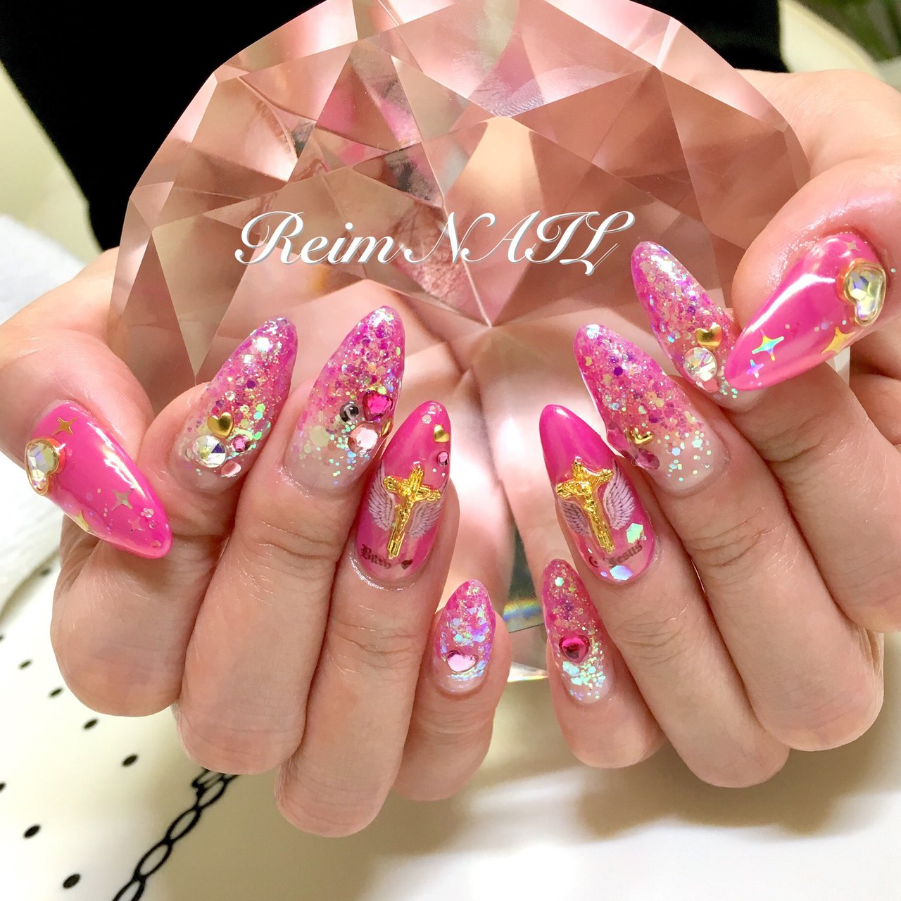 オールシーズン バレンタイン パーティー ハンド ビジュー Reimのネイルデザイン No ネイルブック