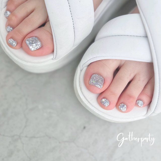巻き爪ケアしながらフットネイルも楽しめる♡︎フラットケアジェル