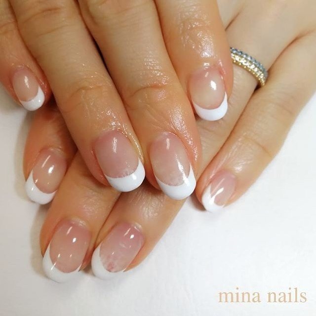 オールシーズン オフィス ハンド シンプル フレンチ Mina Nailsのネイルデザイン No ネイルブック