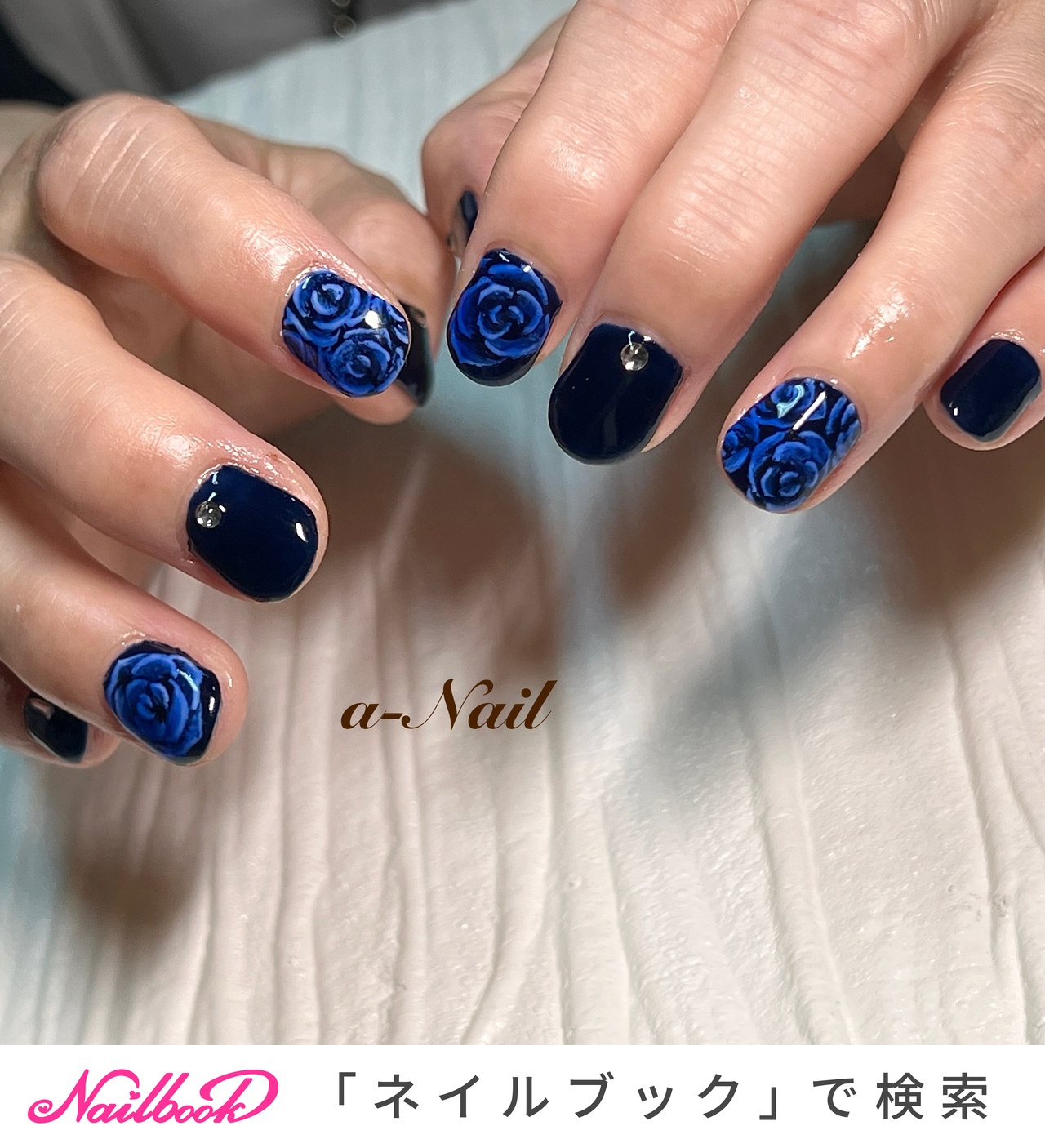 青い薔薇のネイルデザイン｜ネイルブック