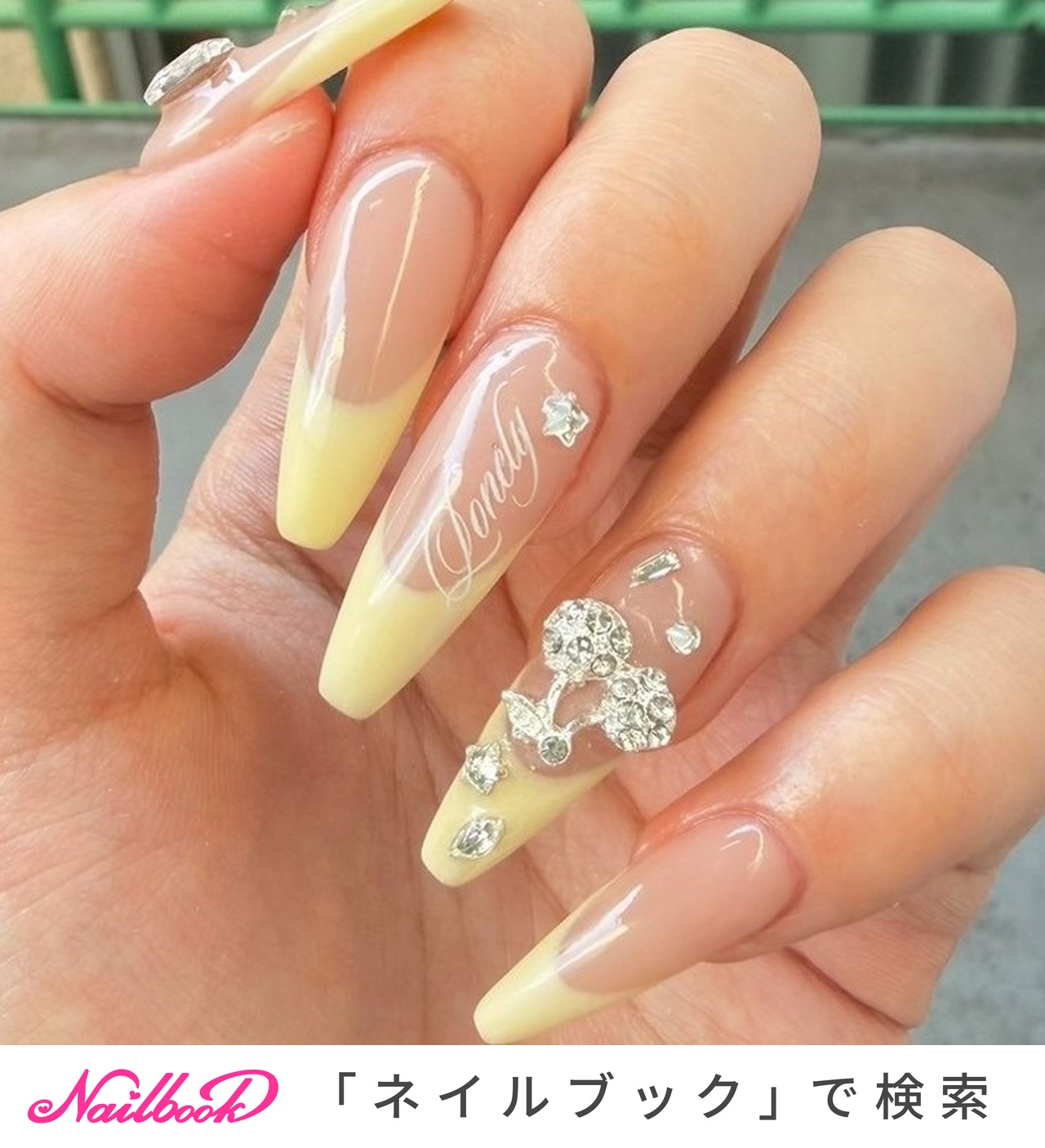 enoiギャリッターのネイルデザイン｜ネイルブック