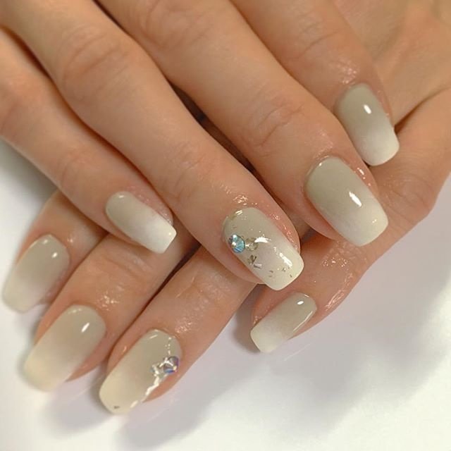 春 冬 オールシーズン パーティー シンプル Aya Nail Fluffyのネイルデザイン No 775 ネイルブック