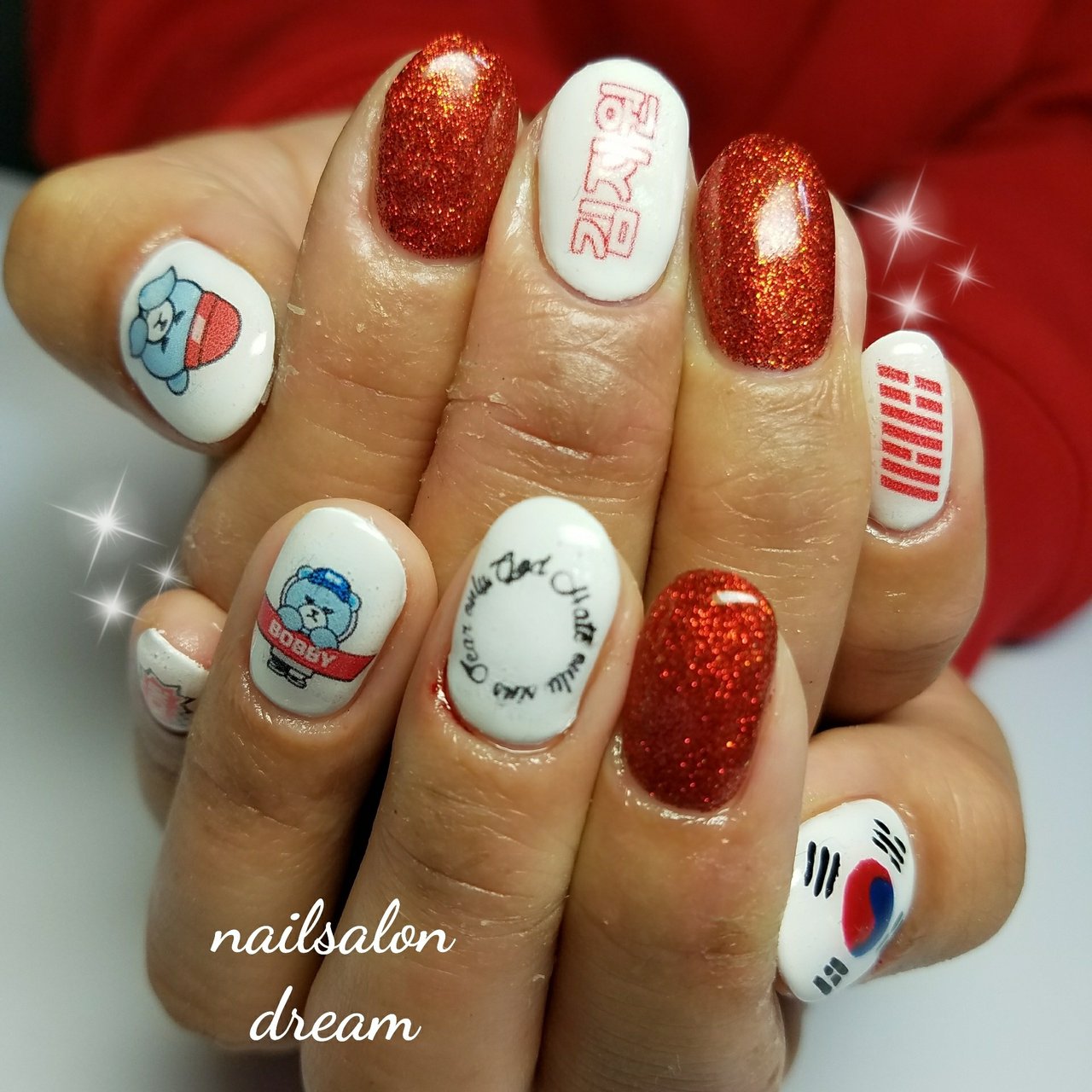 ラメ 痛ネイル ホワイト レッド ネイルシール Nail Dreamのネイルデザイン No 917 ネイルブック