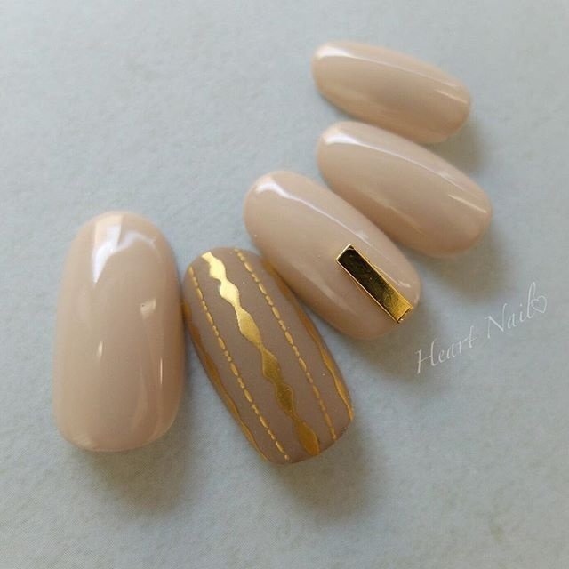 ホワイト ベージュ ゴールド ジェル Heartnailのネイルデザイン No ネイルブック