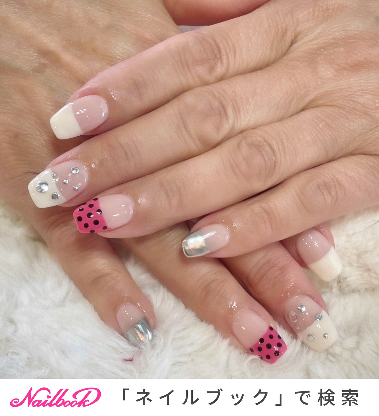 ドット(水玉)/#ミラーフレンチネイルのネイルデザイン｜ネイルブック