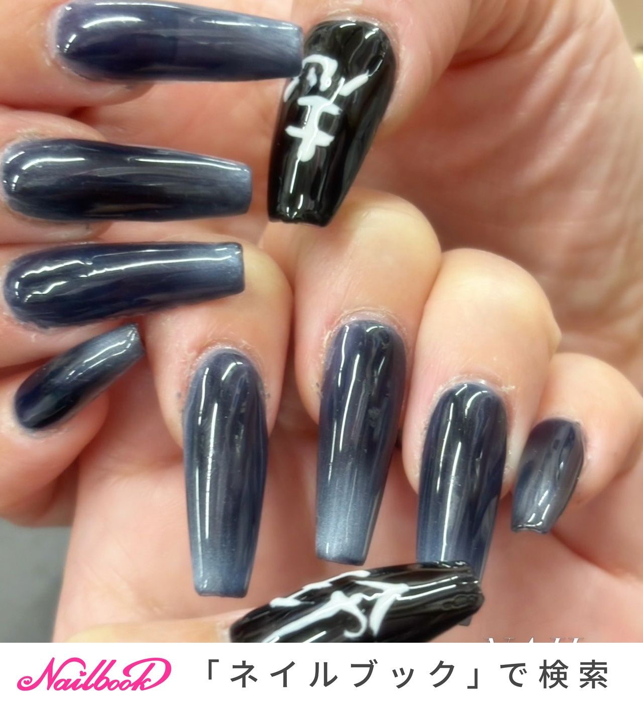 口と舌デザイン ネイルチップセット B'zのネイルデザイン｜ネイルブック